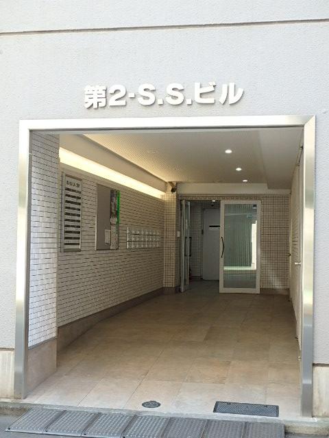 エントランス②