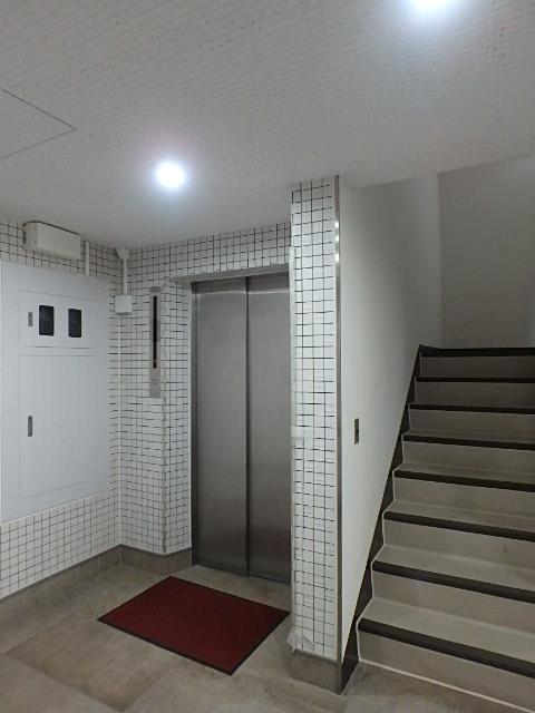 ホール②