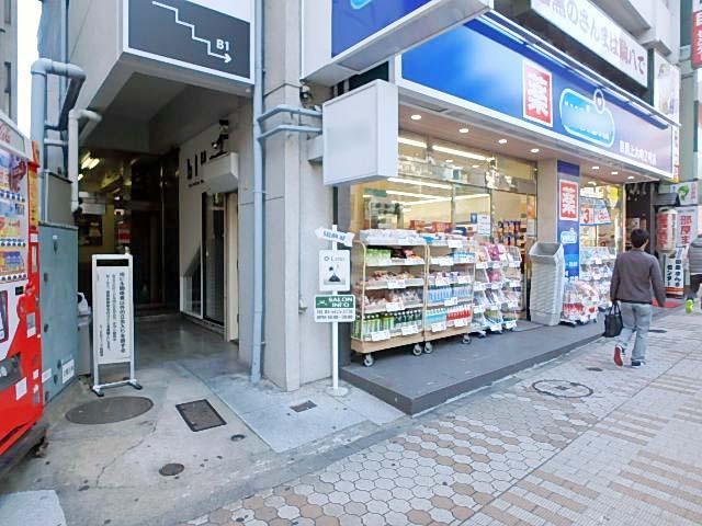 エントランス①