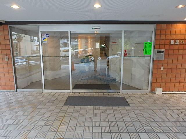 エントランス②