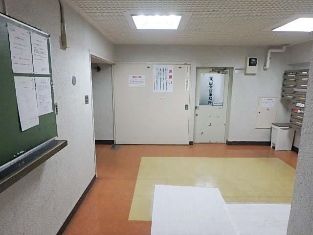 ホール①