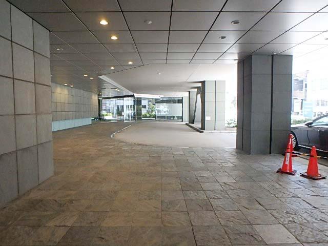 エントランス③
