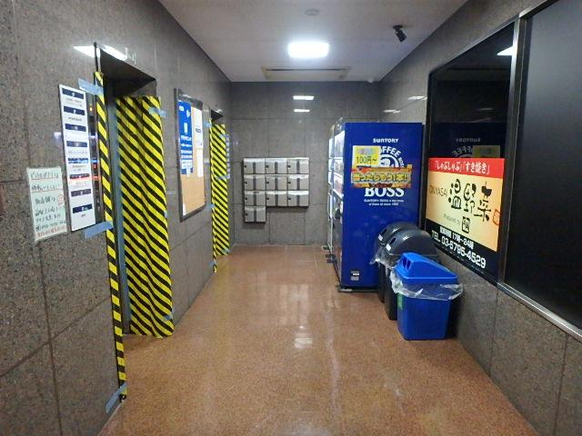 ホール③