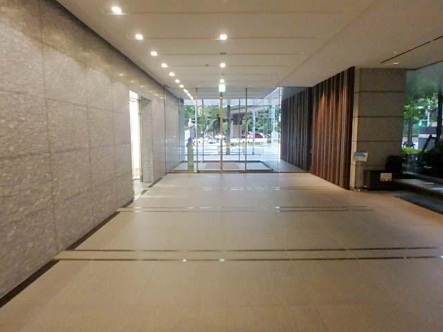 ホール③