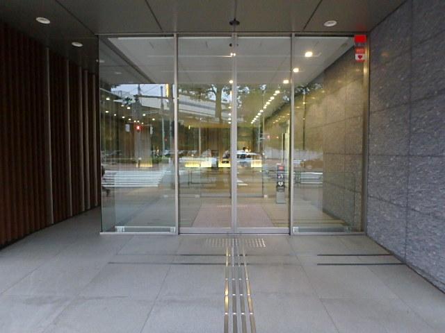 エントランス②