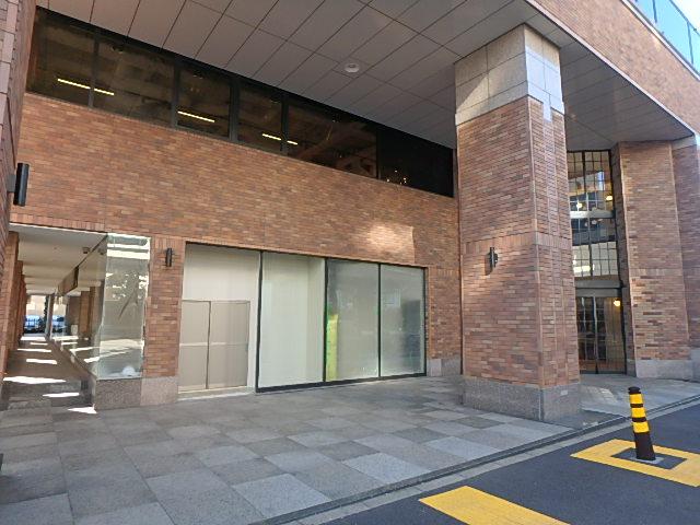 ＭＥＧＵＲＯ　ＶＩＬＬＡ　ＧＡＲＤＥＮエントランス①