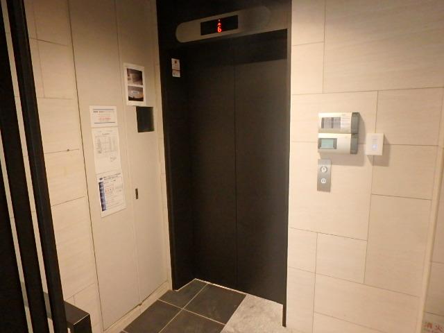 ホール②