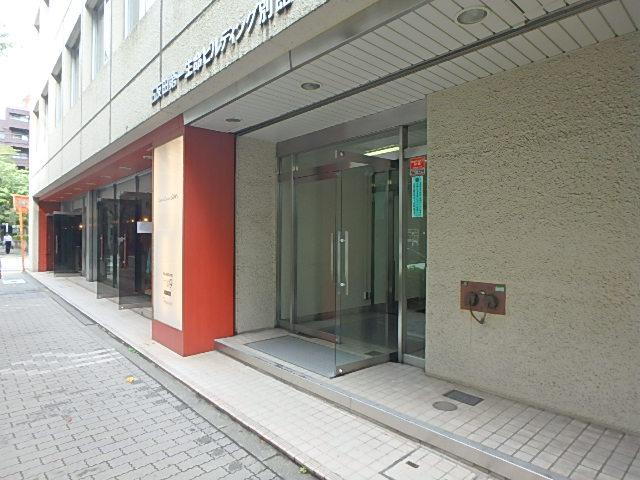 五反田アレーエントランス①