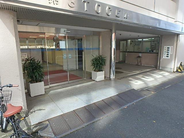 エントランス①