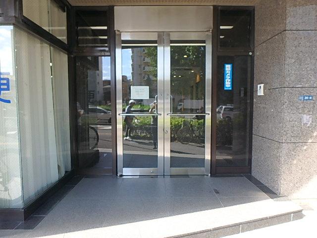 エントランス②