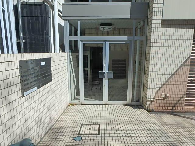 エントランス②