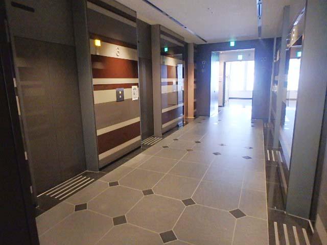 ホール②