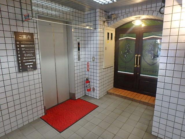 ビックナインビルホール②