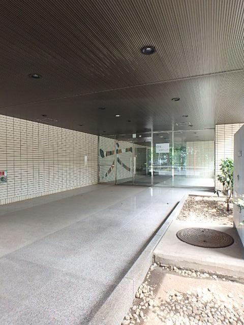 エントランス②