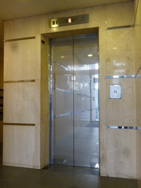 大森ＹＳビルエントランス②