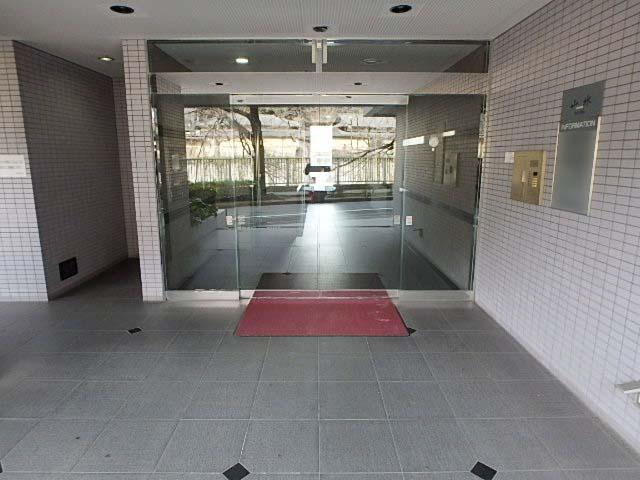 山水ビルエントランス②