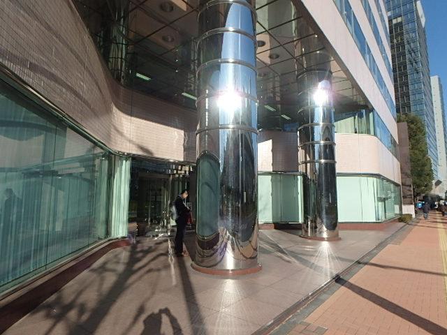 日教販ビルエントランス①