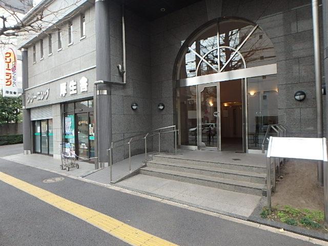 シーアイマンション本郷向丘エントランス①