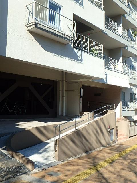 エントランス②
