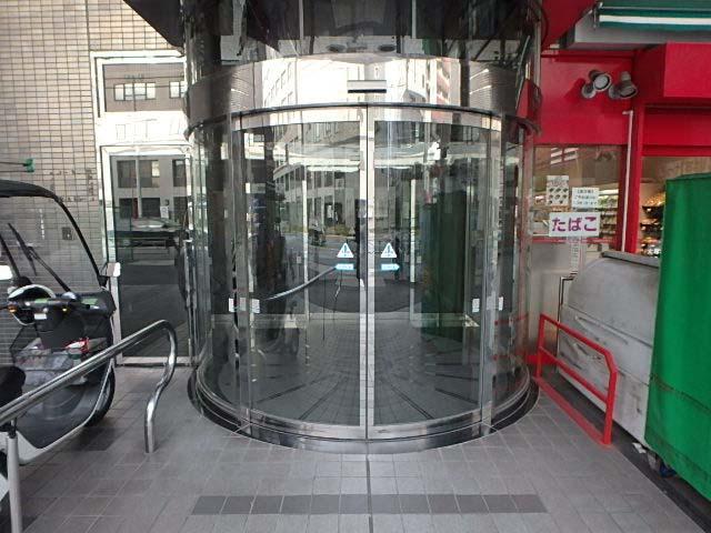 エントランス②
