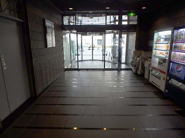 ホール③