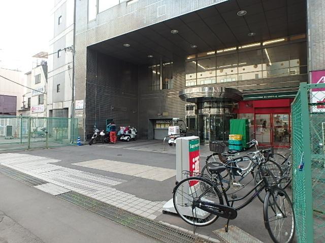 エントランス①