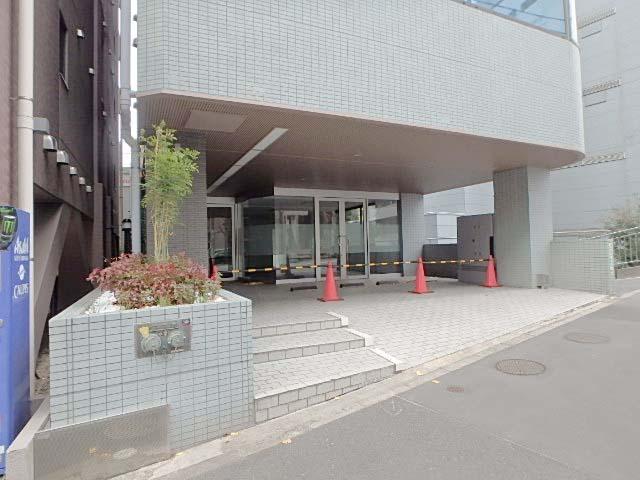 エントランス①