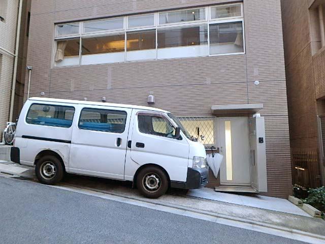 湯島Ｄ＆Ａビルエントランス①