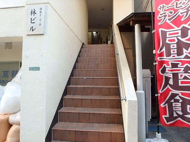 林ビルエントランス②