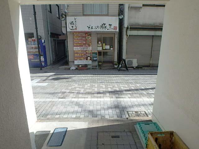 ホール②