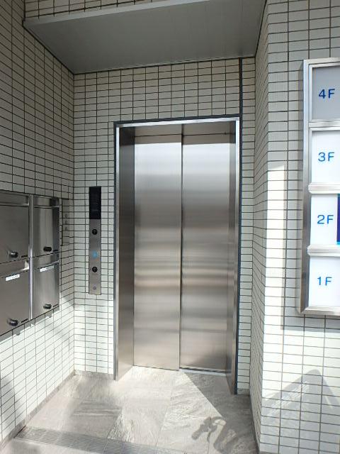 エントランス④