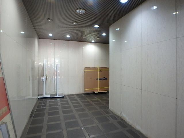 ホール②