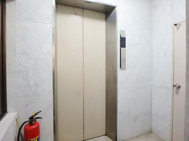 ムツミ本社ビルホール②