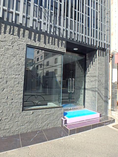 本郷ビルエントランス②