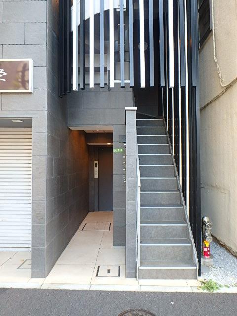 エントランス②