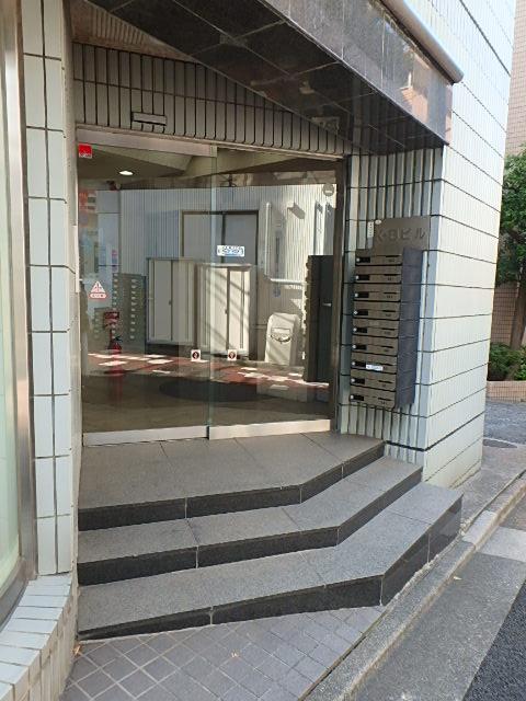 ＫＢビル（近代文芸社ビル）エントランス①
