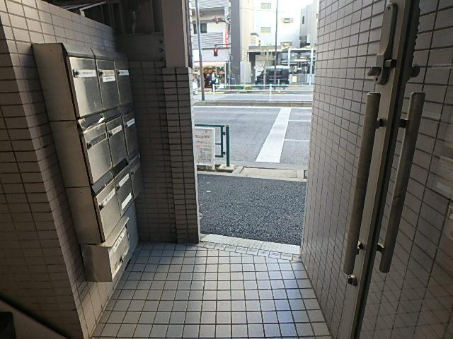 ホール③