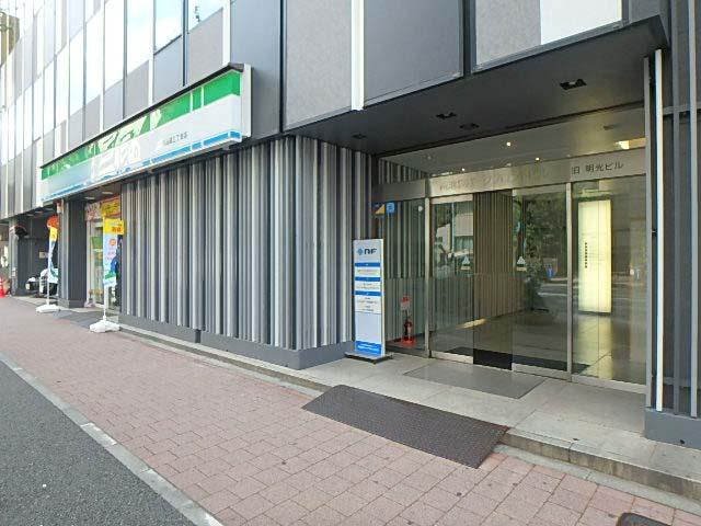 エントランス①