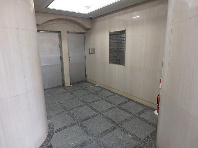 ホール①