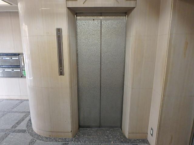 ホール②