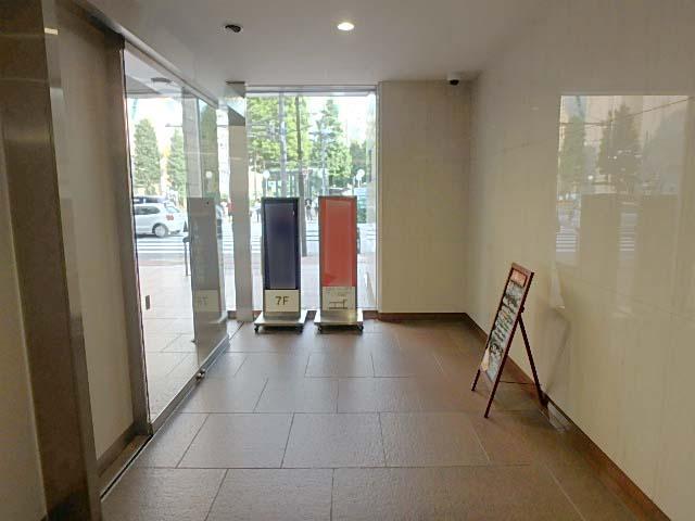 ホール⑤