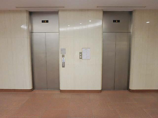 ホール③