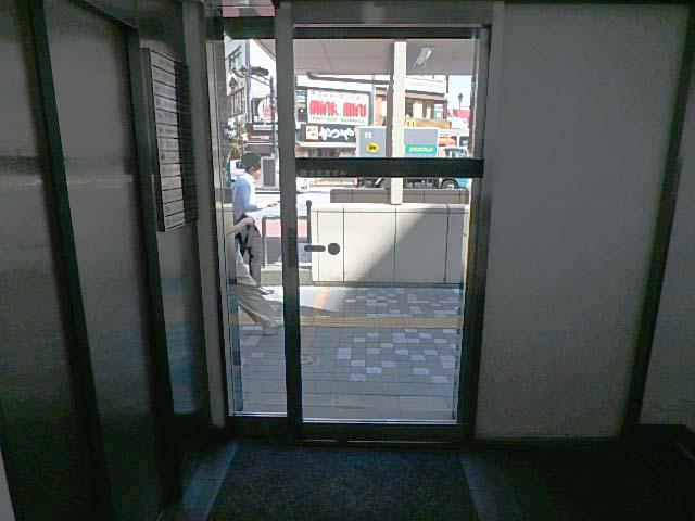 ホール③