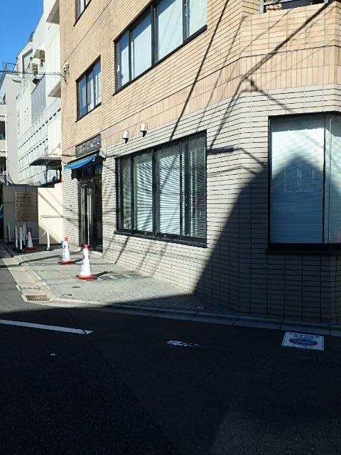 第３グロビスビルエントランス①