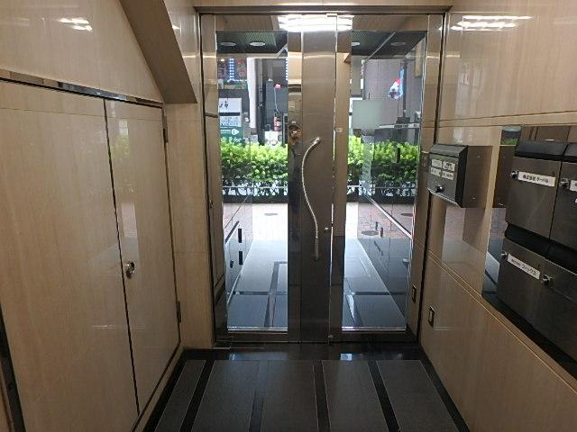 ホール③
