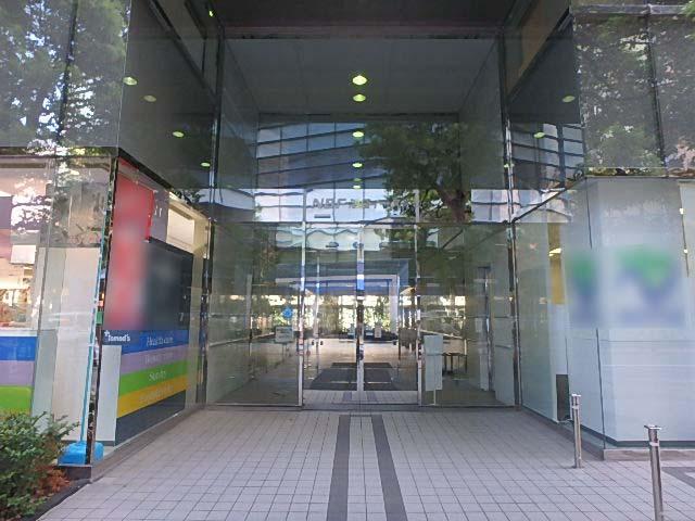 エントランス②