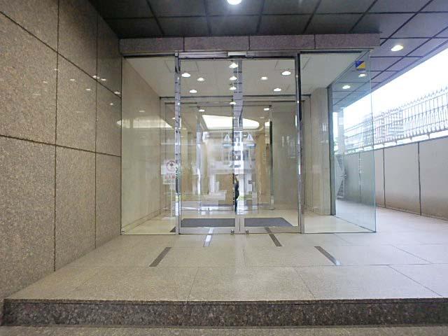 東信東池袋ビルエントランス②