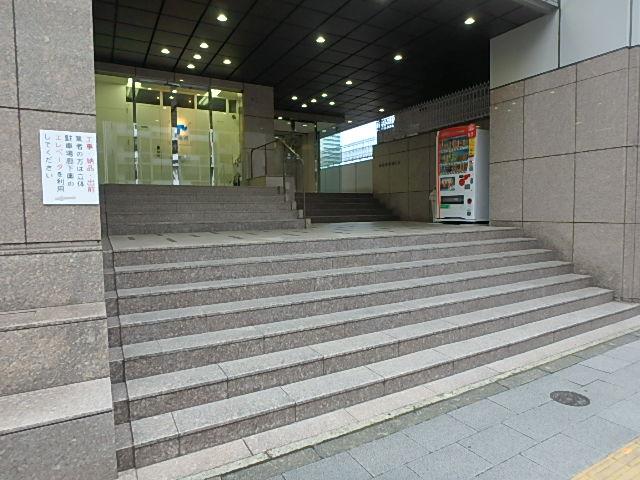 東信東池袋ビルエントランス①