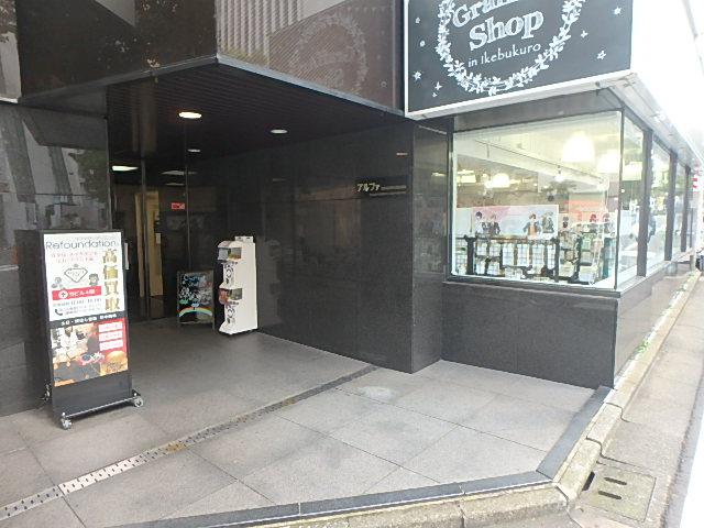 エントランス①