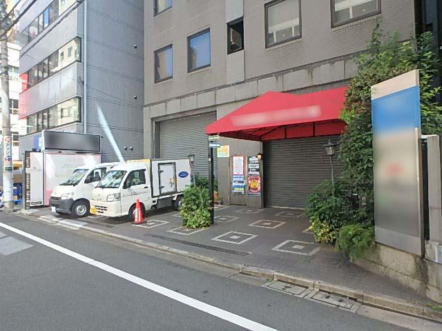 エントランス①
